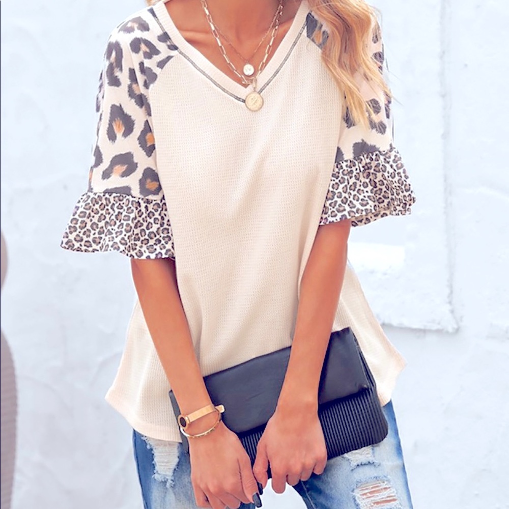 3/4 sleeve top.